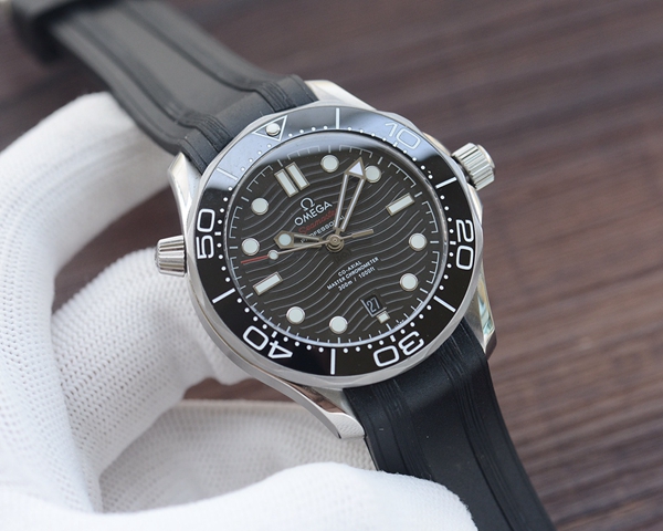 オメガ時計正面デザイン